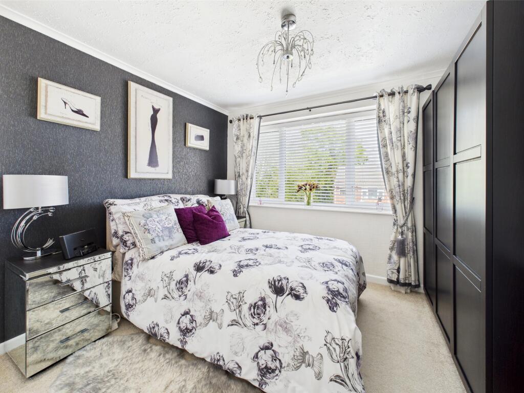 CAM05192G0-PR0053-STILL023