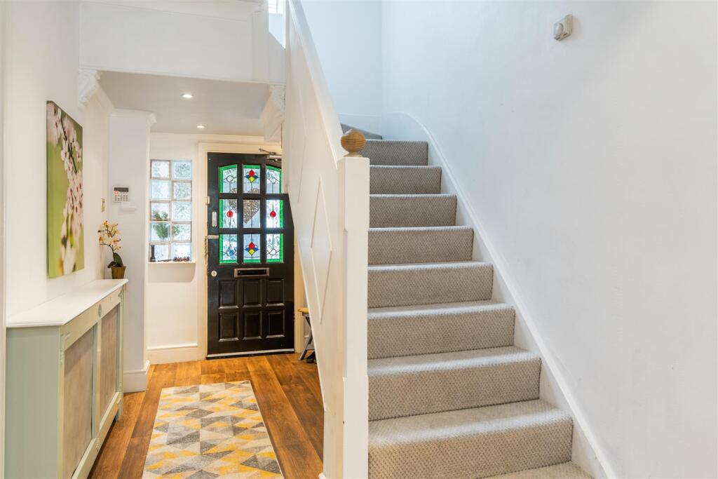 642 Streetsbrook Road_17.jpg