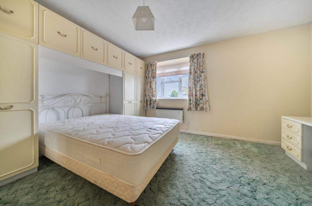 1334299-16-6894bc...