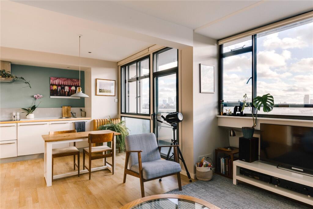 Keeling House, E2