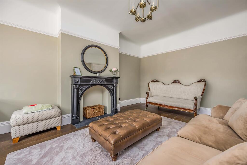 84 Northern Parade, Portsmouth-Small-PorticoMarket