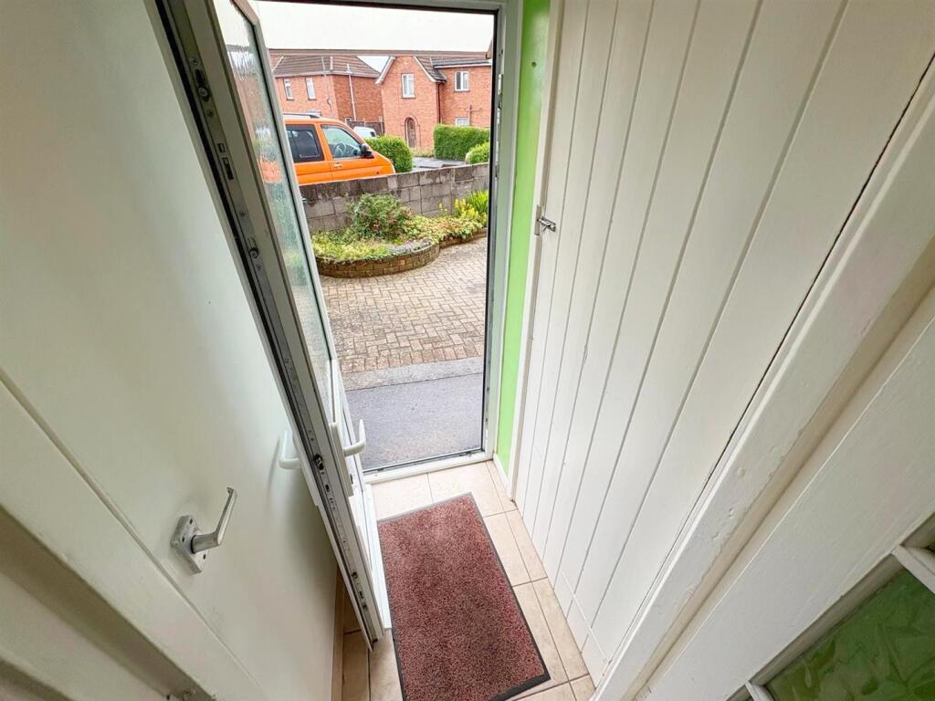 Side door on to driveway.jpg