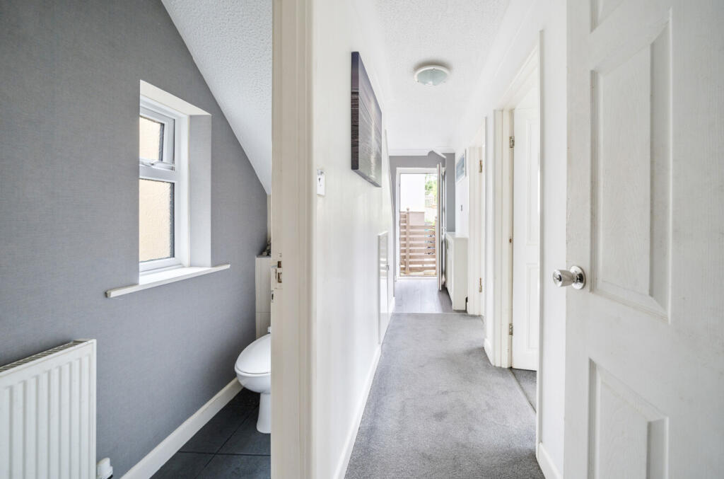 1312573-8-685bc41...