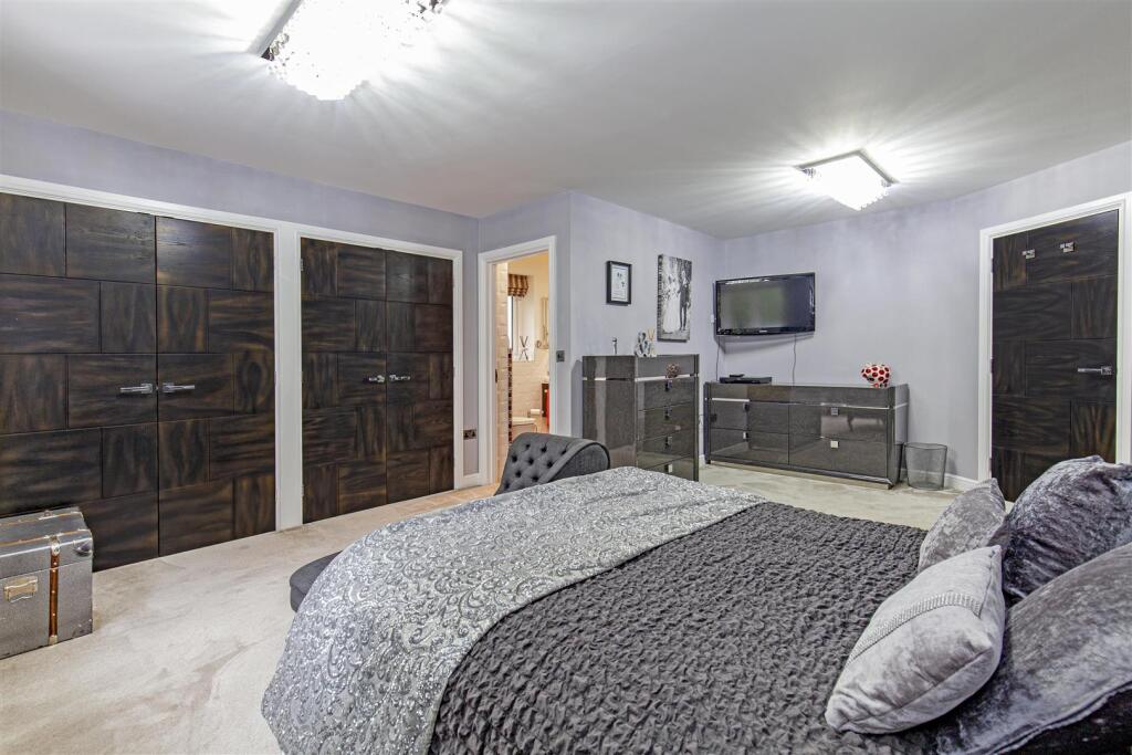 Principal Double Bedroom