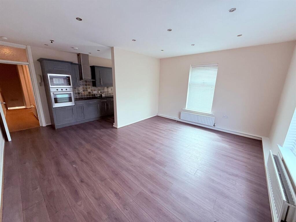 PHOTO-2025-06-24-20-50-57 (6).jpg