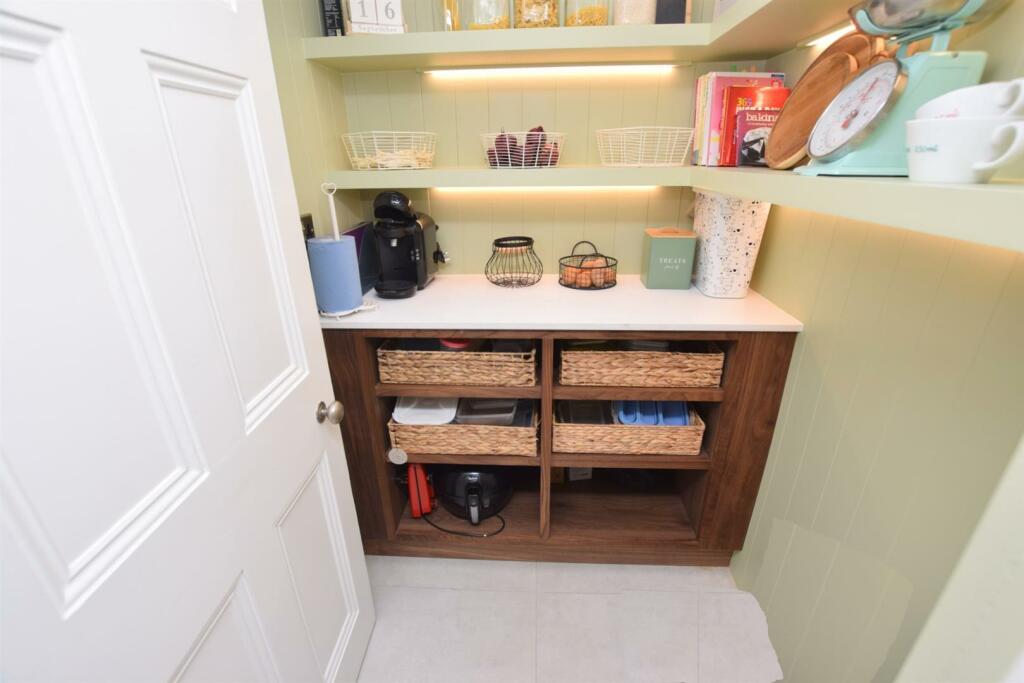 PANTRY