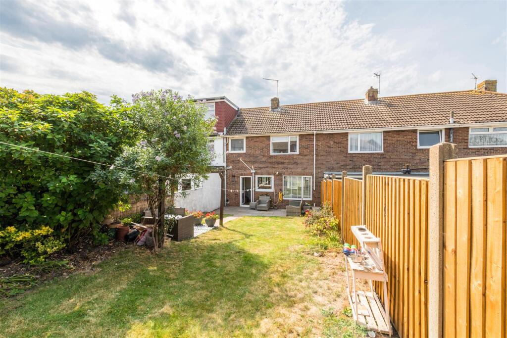 12 Oakapple Road-24.jpg