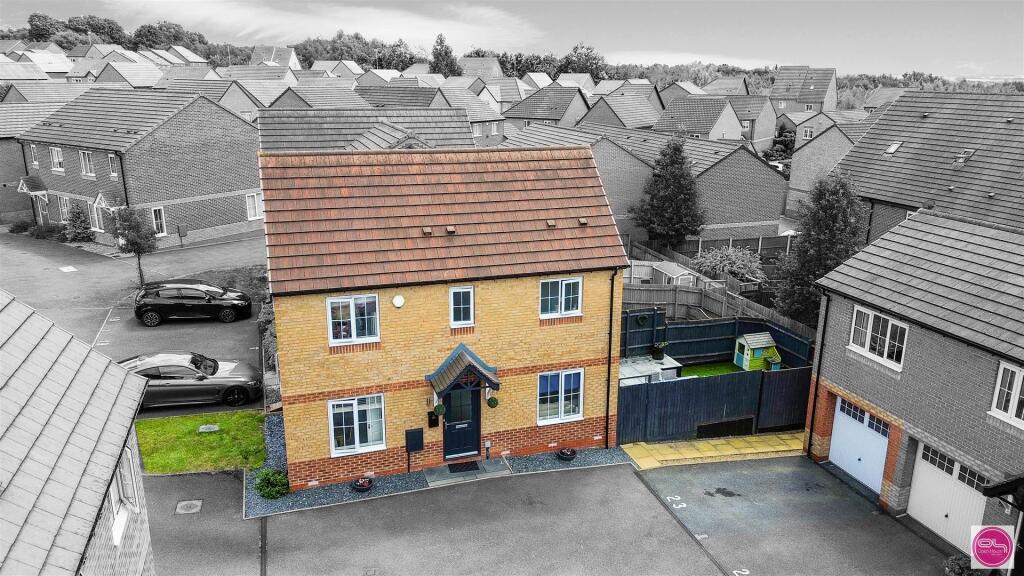 Oakway Drive (6).jpg