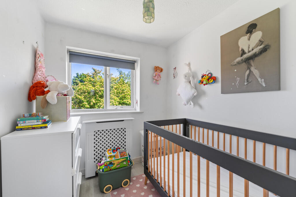 Newry Court, CH2 ...