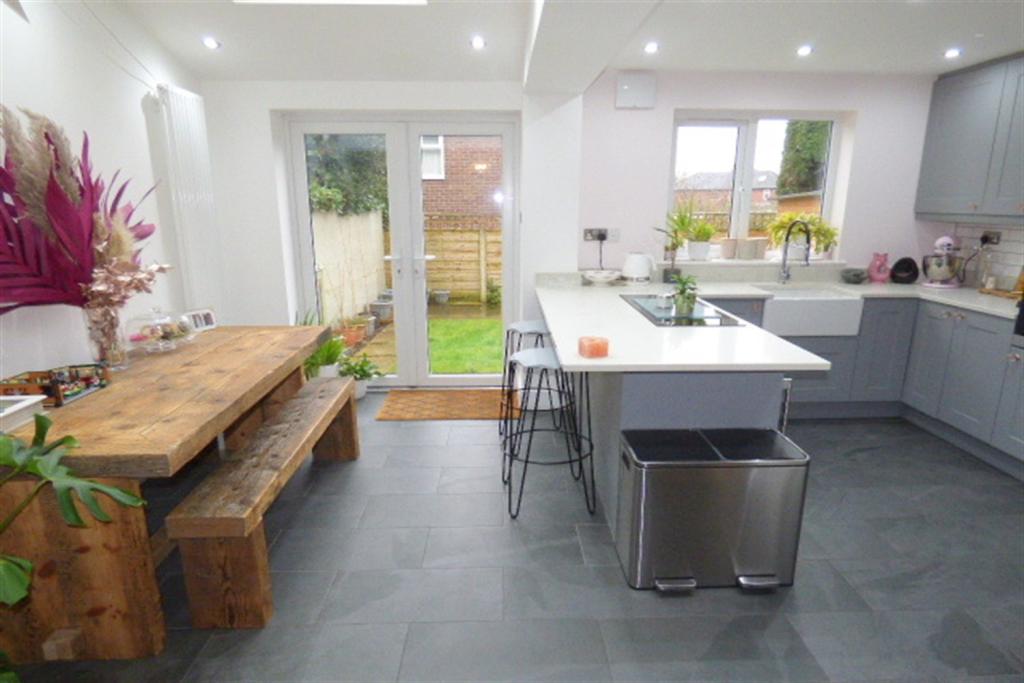 Kitchen d