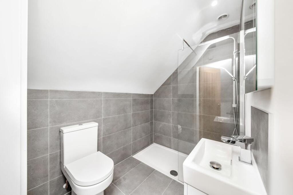 BEDROOM FOUR EN-SUITE