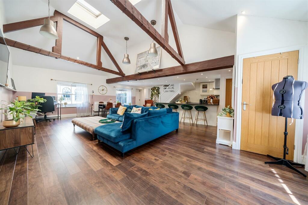 Living Room:Kitchen:Dining Room (11).jpg