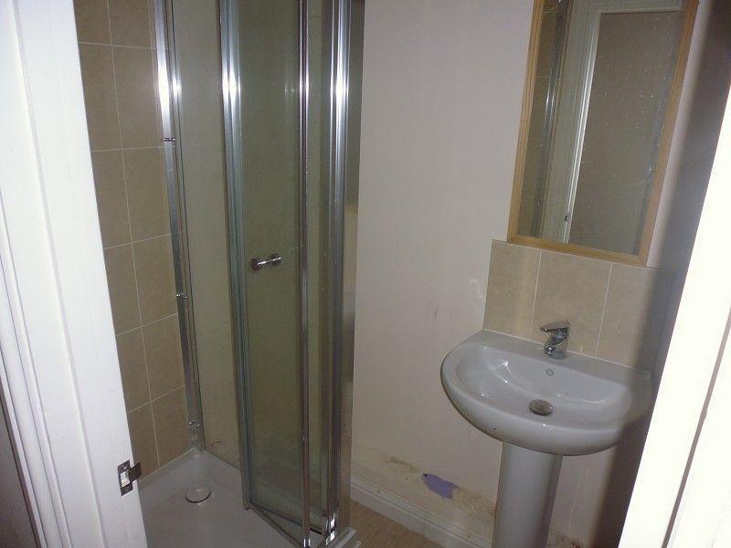 Main bathroom