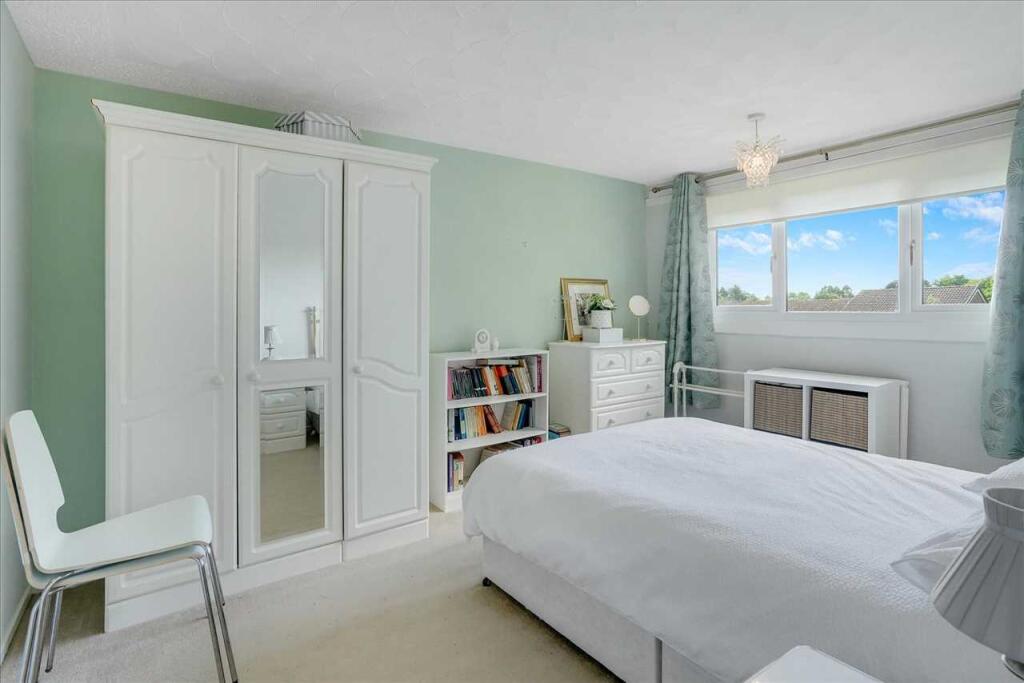 Bedroom One (2)
