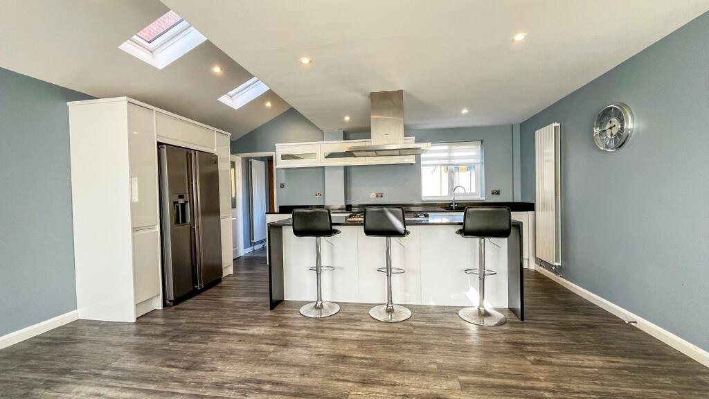 Kitchen / Diner