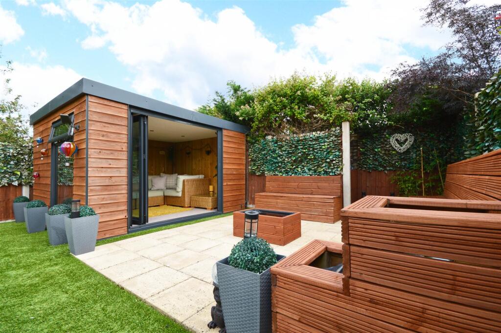 Garden Room