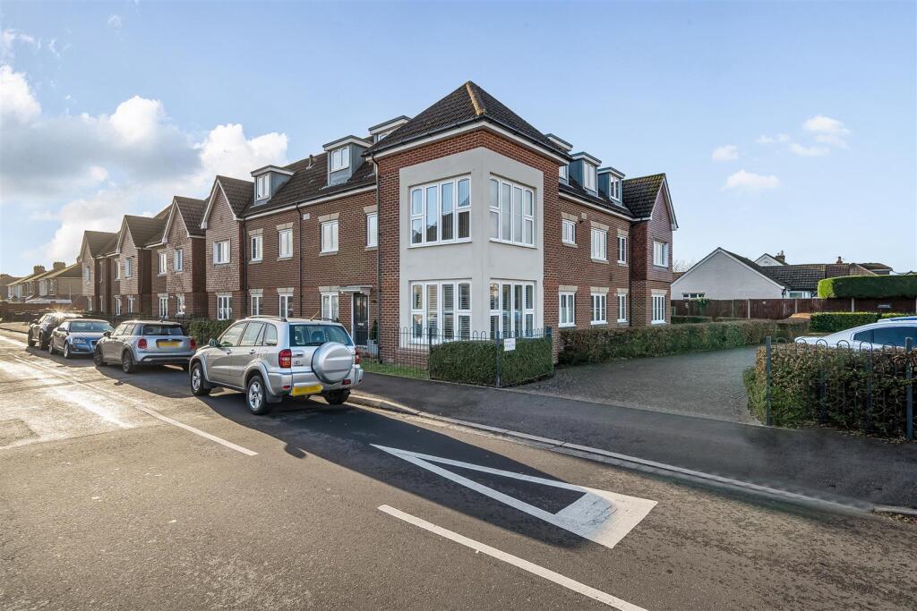 Nelson Avenue, Portchester