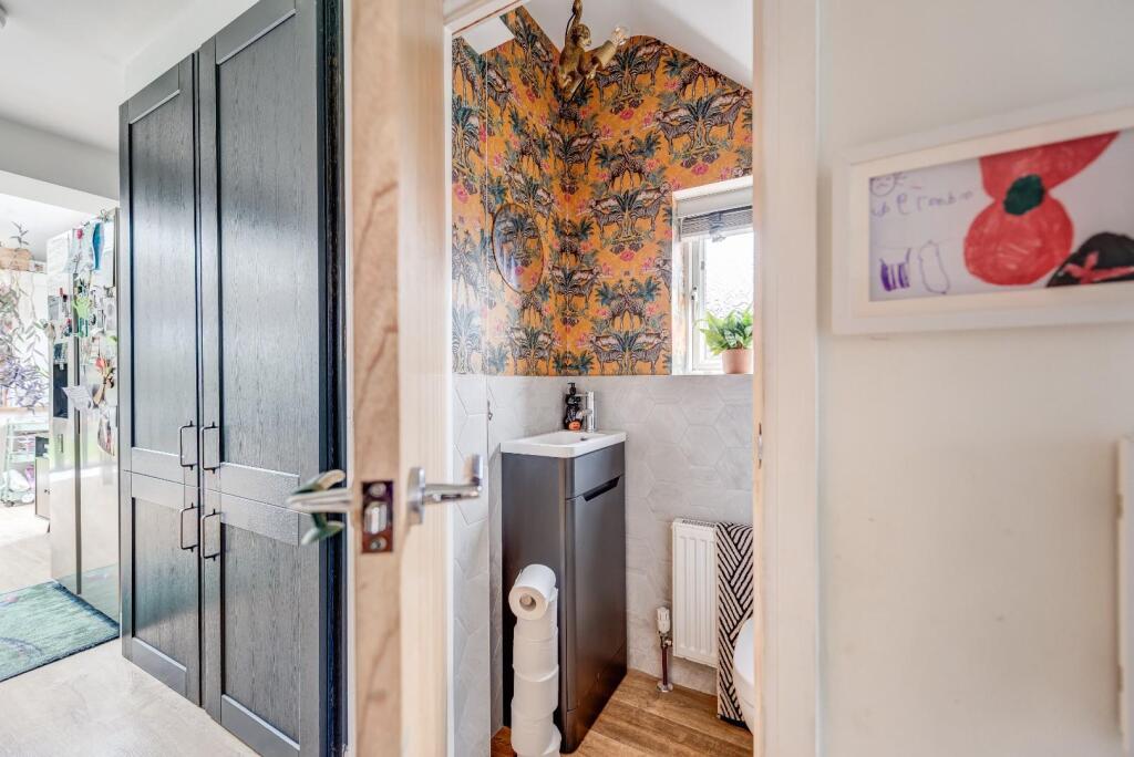 4SaxtonClose(Interior)-13.jpg