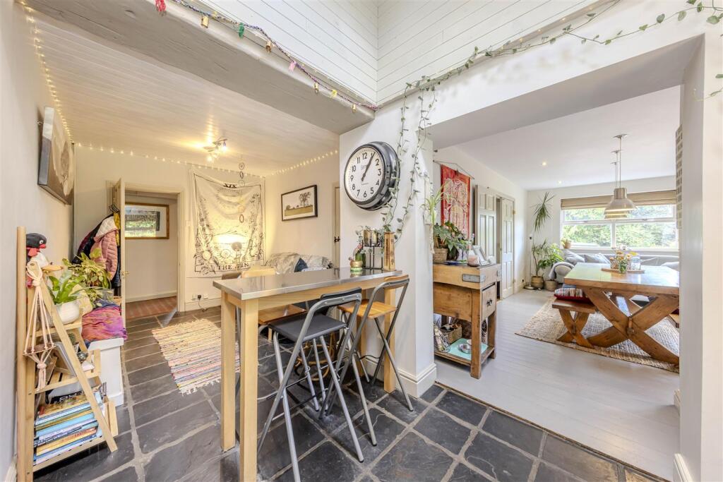 Breakfast Room