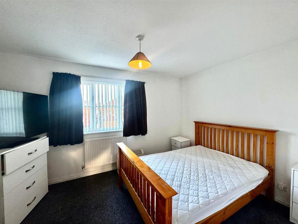 WhatsApp Image 2025-12-11 at 15.21.13 (1).jpeg