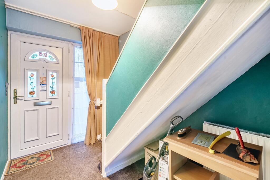 1369261-6-68f12f0...