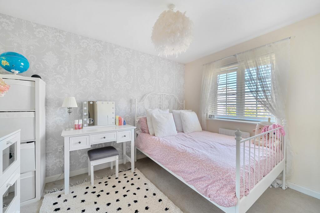 1313199-17-6852d3801b411