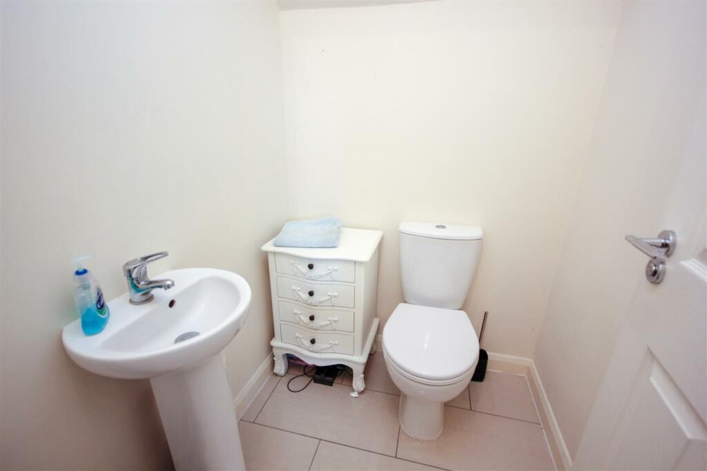 Cloakroom.jpg