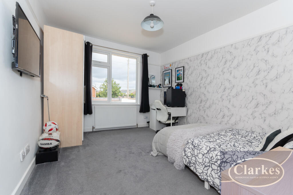 FC054_48 MINSTEAD RD_009