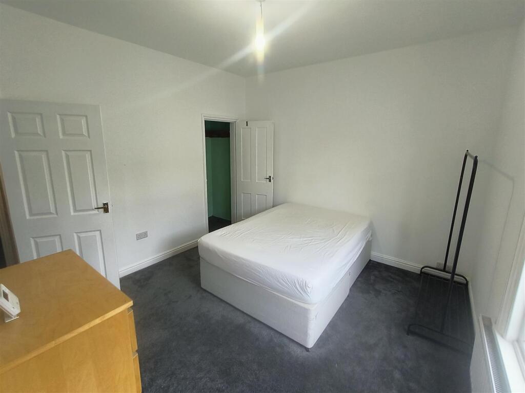 bedroom 1 3.jpg