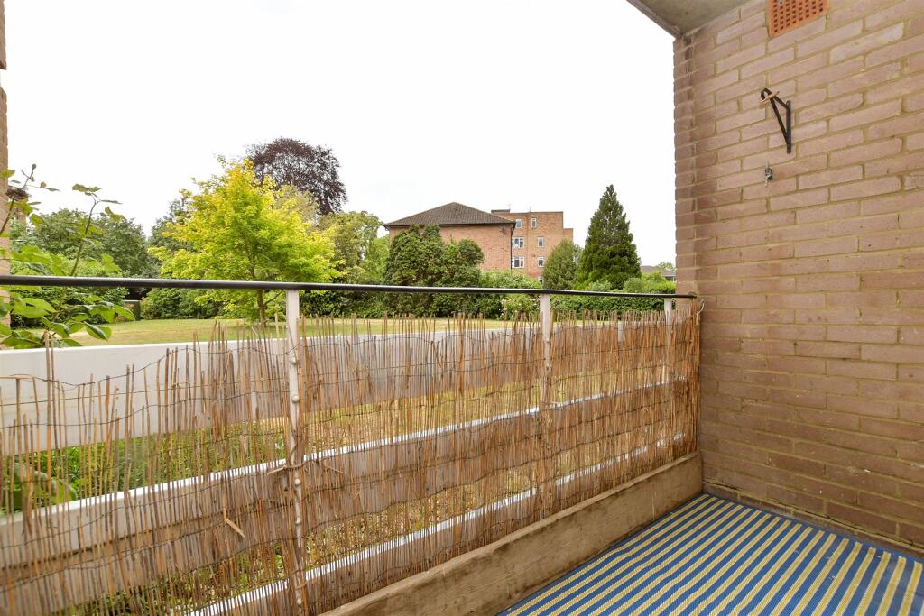 Balcony / Terrace