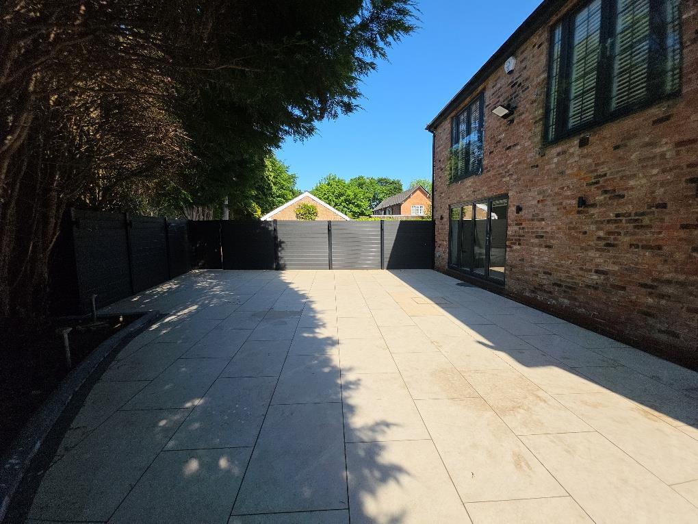 Enclosed Rear Garden