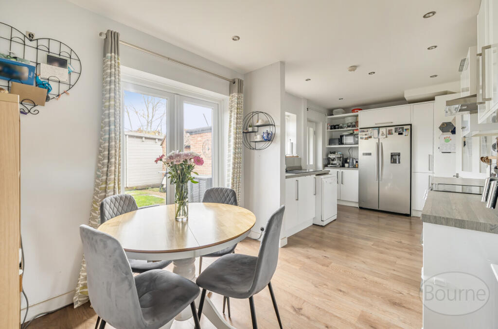 369c993e-3b1a-42c...