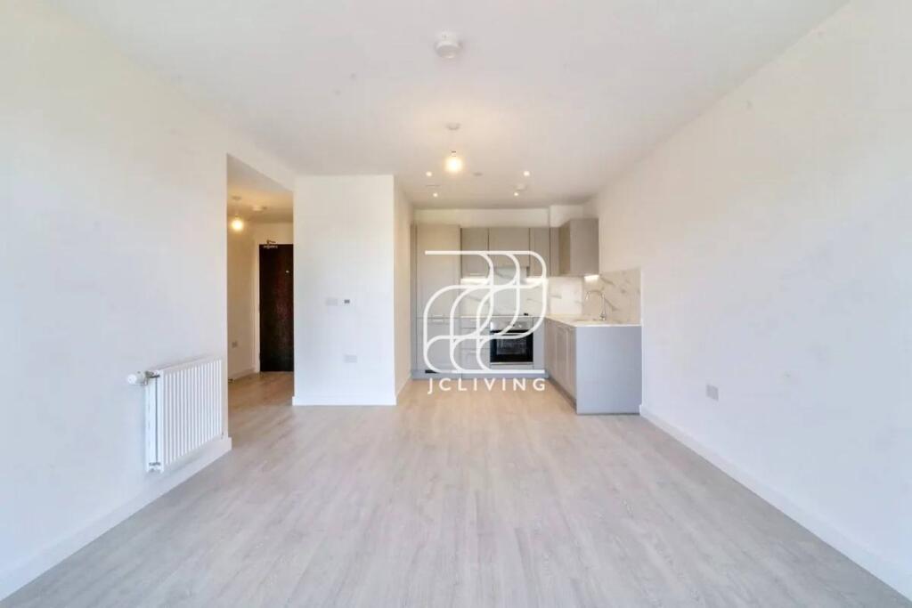 Robertson Apartments, 4 Donovan Way, Harrow HA1