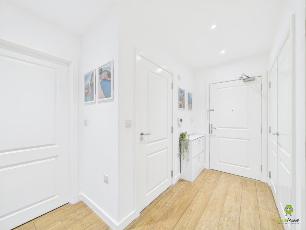Presented by Clinton at EweMove Bexleyheath and Da