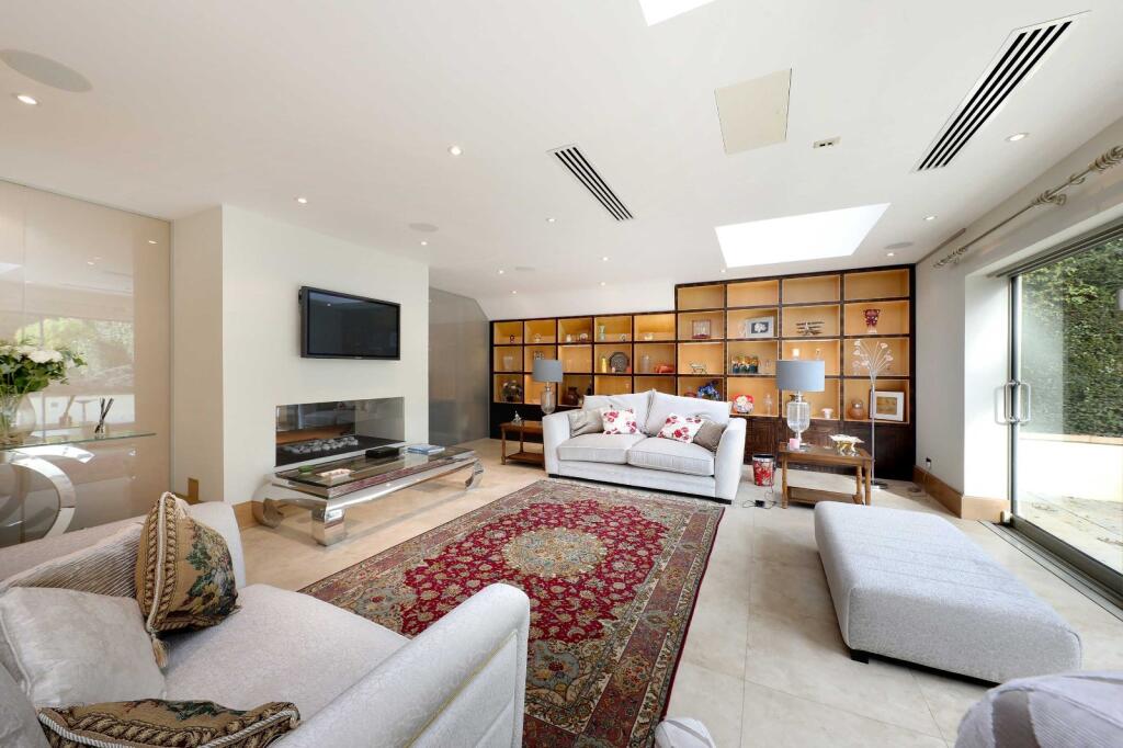 Drawing Room