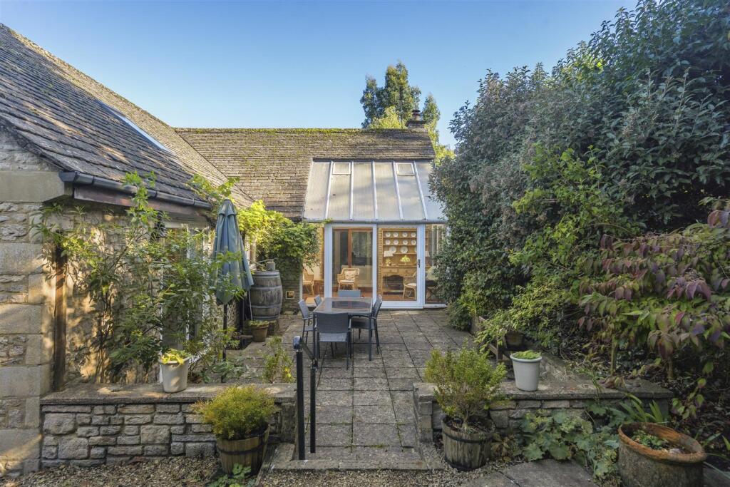 79319_Lime Tree Cottage Eastcombe(5).jpg