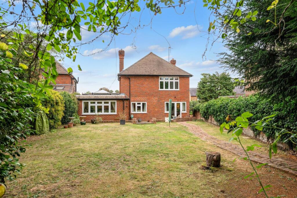 GROVE LODGE- (23).jpg