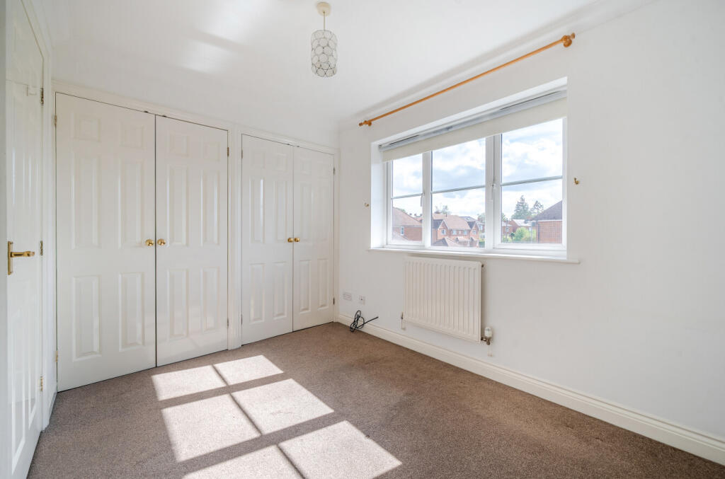 1344415-19-68aed9...