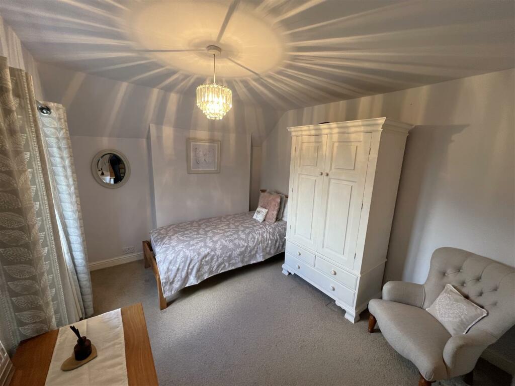 Bedroom 2A.JPG