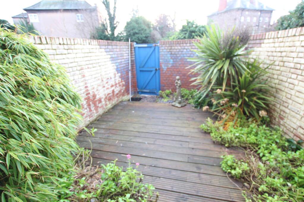 garden.jpg