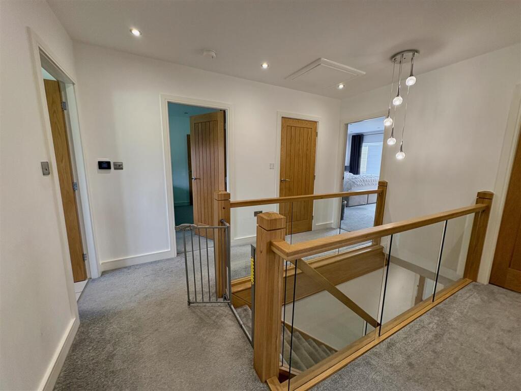 LANDING