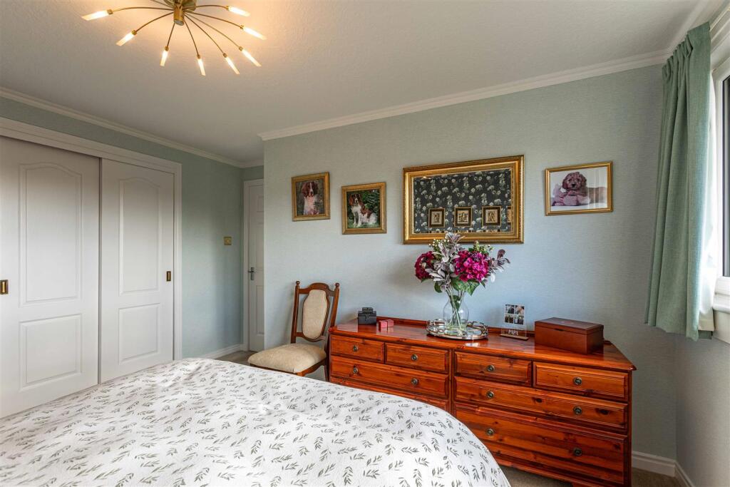 6 Eildon Lodge Gardens Galashiels Low Res 26.JPG