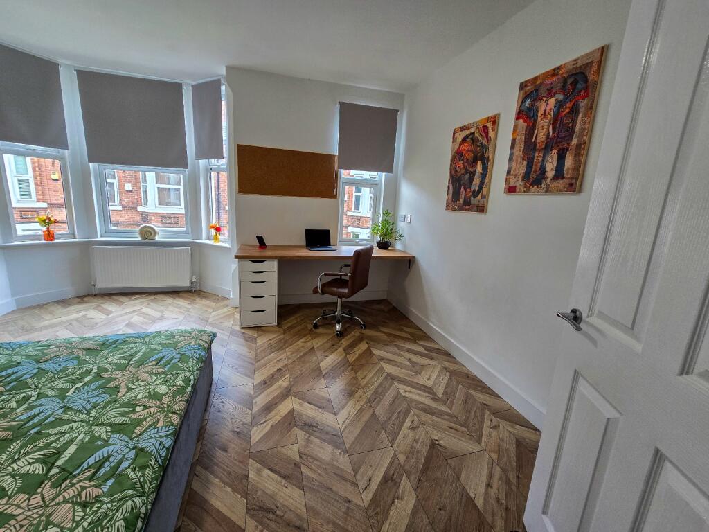 WhatsApp Image 2025-08-20 at 14.25.44 (1).jpeg