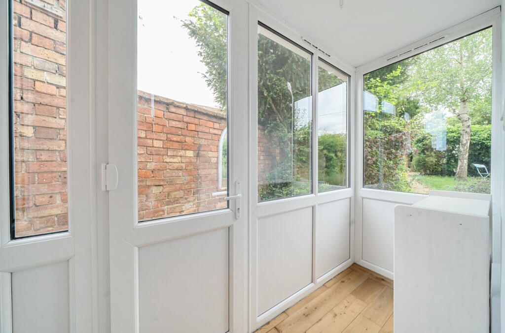 9-681cba93e5c99-1...