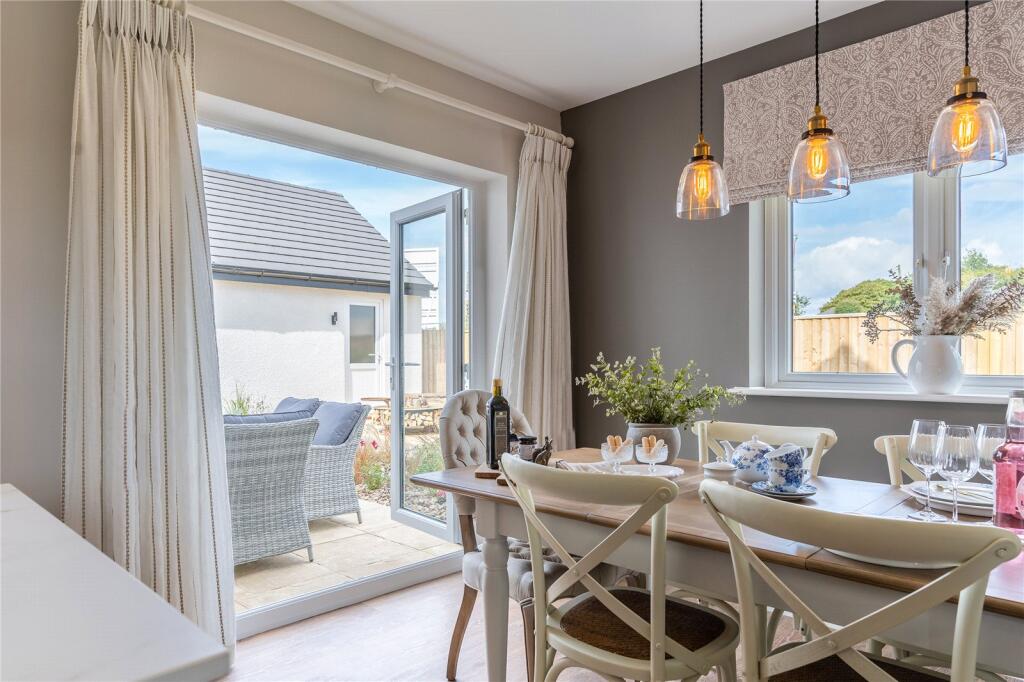 Old Parsonage - D Rm