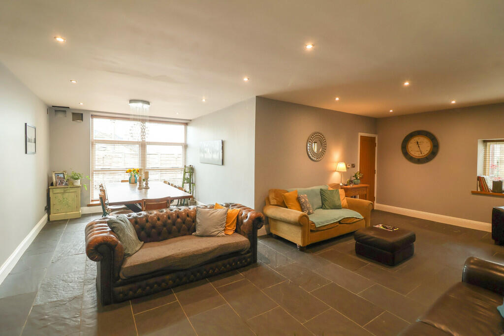 Hague Street, Glossop