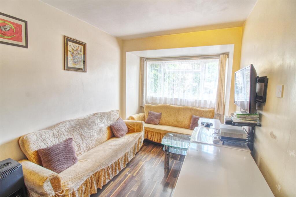 Dining room / 4th bedroom