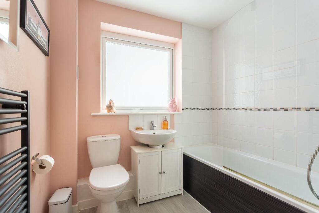 Falconers Court-10.jpg