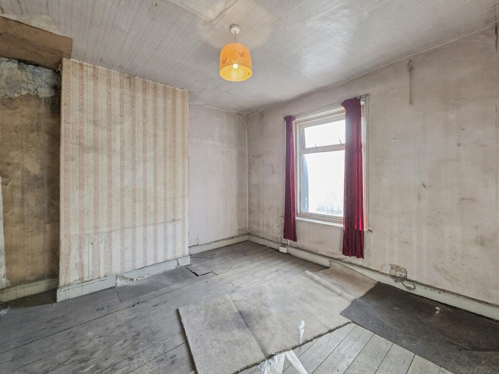 20251212052439 20251211 115708 0WOog T202512121139.jpg