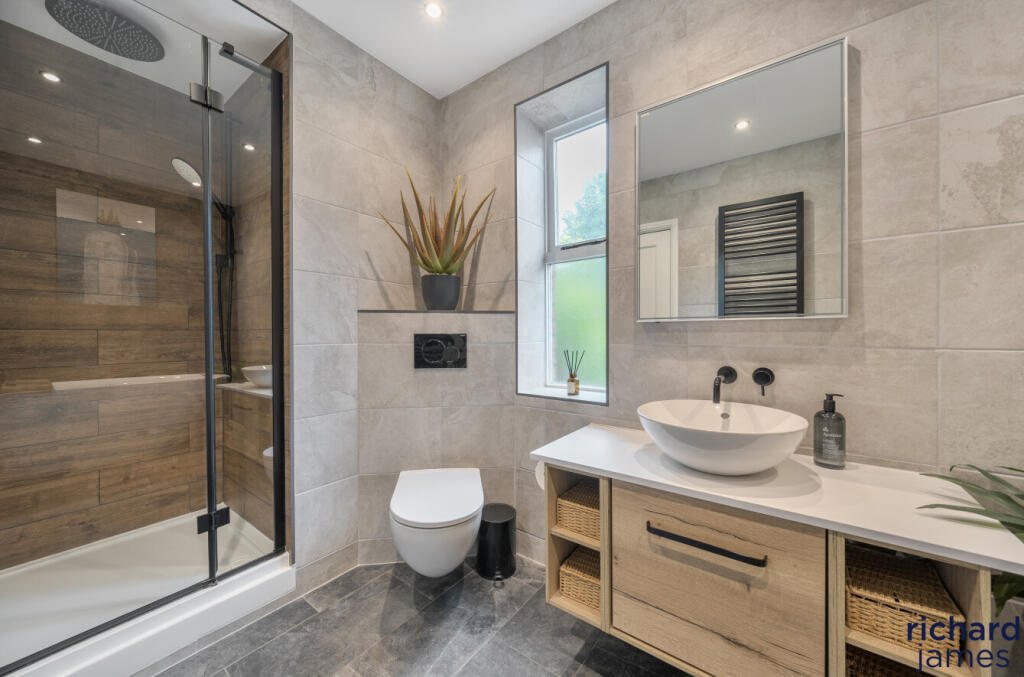 ce375af0e94a43d0893fc6ca40c0d2ac